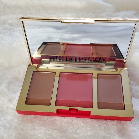 Estee Lauder Glow blush palette - Picture 1 of 3